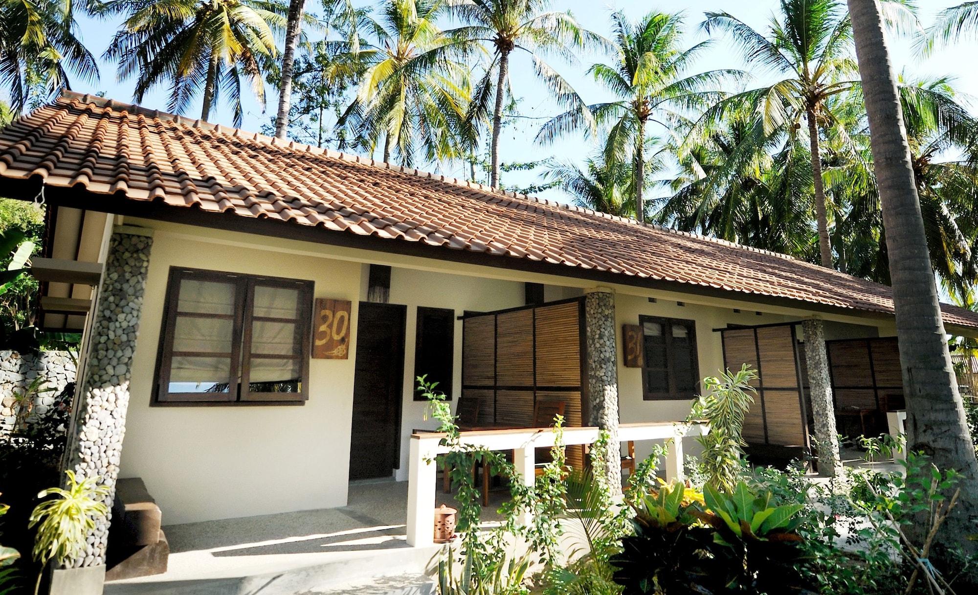 Отель Cocotinos Sekotong Lombok Sekotong Barat Экстерьер фото