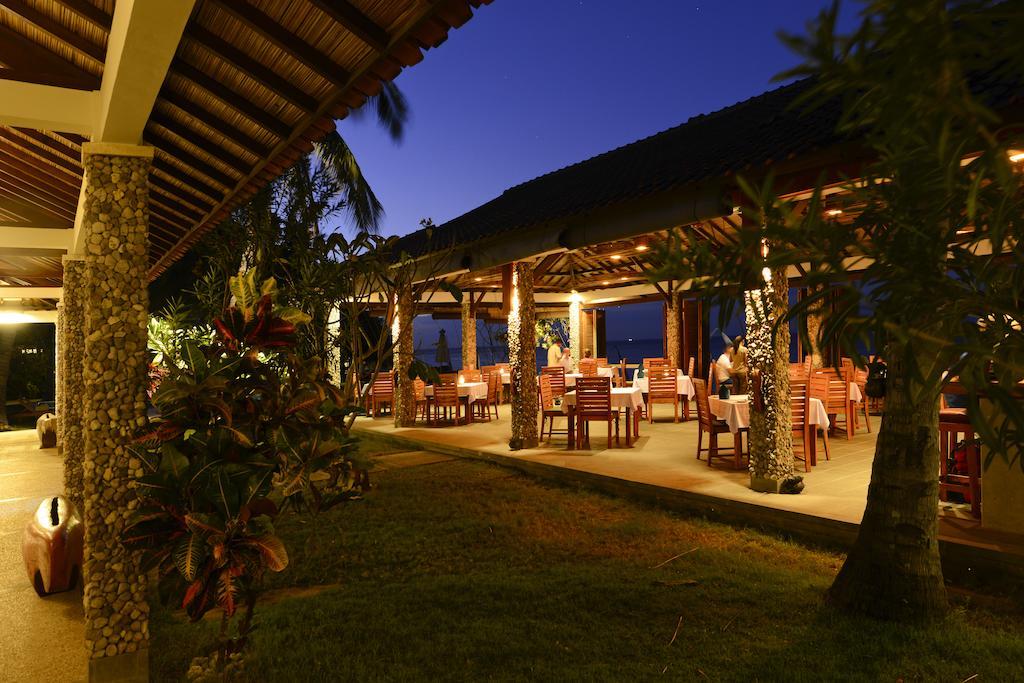 Отель Cocotinos Sekotong Lombok Sekotong Barat Экстерьер фото