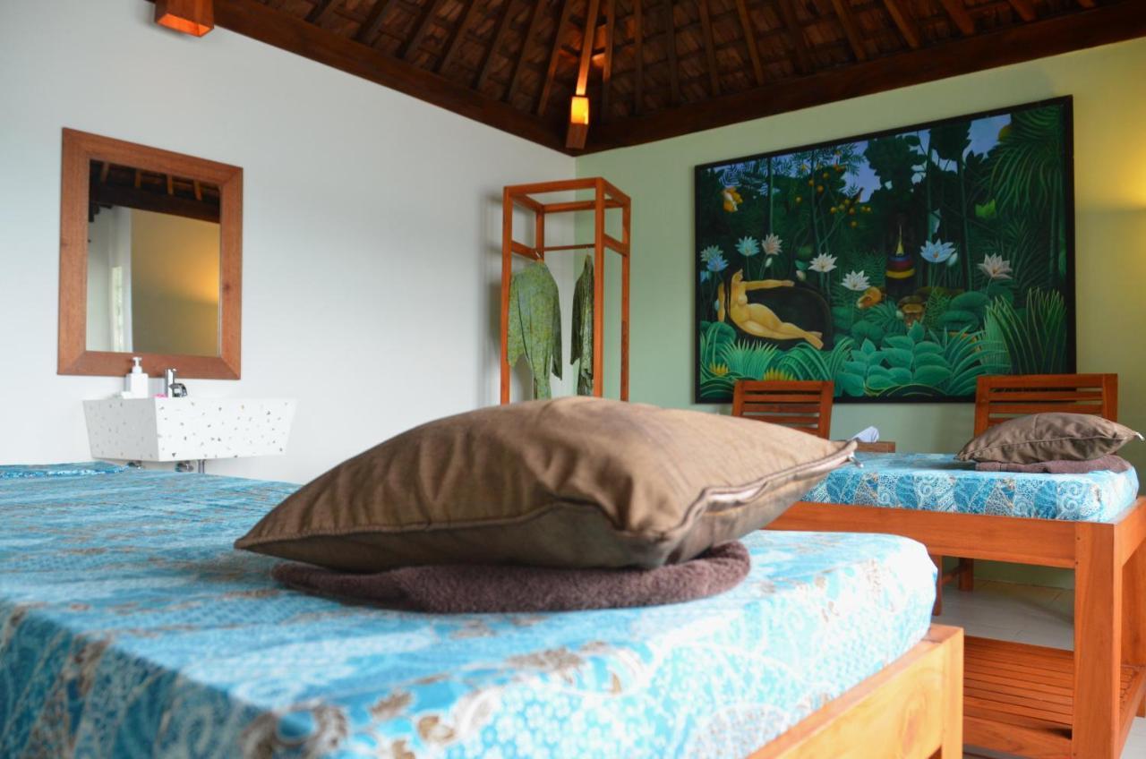 Отель Cocotinos Sekotong Lombok Sekotong Barat Экстерьер фото
